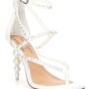 Gianni Bini
Venita Aspen Esme Linen Pearl Thong Dress Sandals